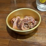 炭火七輪焼肉 てげ屋ホルモン - 