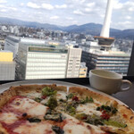 ザ キッチン サルヴァトーレ クオモ 京都 - ピザ　めちゃくちゃ美味しかった