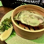 BETELNUT THAI VIETNAMESE DIMSUM - 蒸し牡蠣