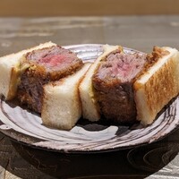 肉割烹ふたご 北新地店 - 