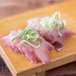 NIKUEMON - 