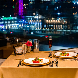 Have a little luxurious time... Enjoy French cuisine surrounded by a fantastic night view