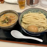 Jikaseimen Tsukesoba Kuro - 坦々つけそば(大盛り) 1100円＋くん玉 100円