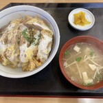 きっちんすずや - かつ丼780円