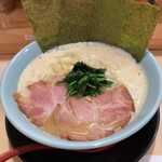 家系ラーメン 薩摩家 - 