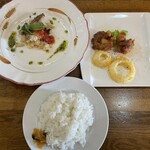 ダイニングキッチン たう゛ぇるね - 本日の日替わりランチ950円