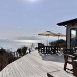海の見えるカフェ - 