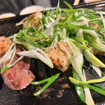 焼肉ホルモン 在市 - 