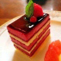 レストラン ラ・マーレ - カシスのムースケーキ
