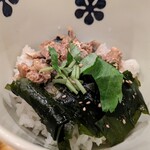 だし茶漬け えん - 鰯の胡麻醤油とわかめのだし茶漬け