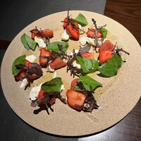 炭焼きステーキとワインobiobi - 