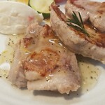 キッチン ブルー グローブ - 一番大きいヒレ肉！