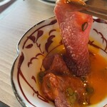 炭火焼肉 肉の匠 ひうち - 特選ユッケリフト