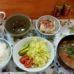 Ma.n.ma - 豚汁定食