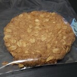 グルテンフリー米粉焼き菓子とコーヒーのお店 R.smile - アンザックビスケット