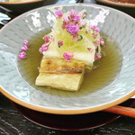 Kyouryourimatsushou - セロリの胡麻豆腐