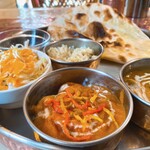 本格インドカレーの館 スパイス - 