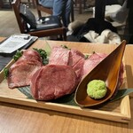 焼肉 一心たん助 - 