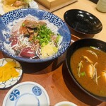 魚盛 - 本日の海鮮丼セット