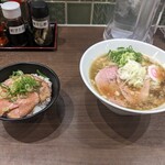 ラーメンステーション - これを頂いた