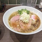 ラーメンステーション - ラーメン(900円)