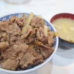 gyuudonsemmonsambo - 大盛＋味噌汁