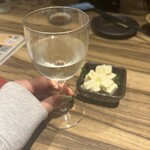 47都道府県の日本酒勢揃い 富士喜商店 - チーズ