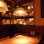 カフェ マメヒコ 宇田川町店 - 入り口横の奥まった個室のような空間。