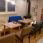 パンケーキママカフェ VoiVoi - ゆったりとしたソファ席もあります