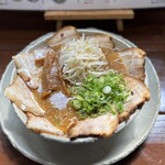 Ra-Men Fuuya - 鶏ガラ味噌ラーメン890円 チャーシュートッピング330円