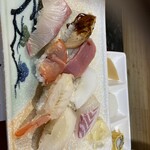 寿司季節料理 宴 - 