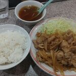 ラーメン王 後楽本舗  - 【 生姜焼き 】＋【 半ライス 】　６５０円　＋　１５０円