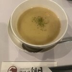 鉄板焼 朝日 - めっちゃ美味しいスープ