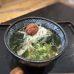うどん兎屋 - ＊梅は大きめで、塩が強くなく美味しいそうです。