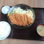 Shokudou Inakaya - とんかつ定食