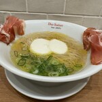 黄金の塩らぁ麺 ドゥエイタリアン - 