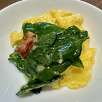 kitchen俊貴 - ほうれん草のオムレツ風サラダ