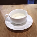 ビストロ アンソン - 白菜のスープ