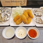 信濃町 牡蠣BASARA - 蒸し牡蠣・牡蠣フライ・生牡蠣（今日は兵庫県産でした）