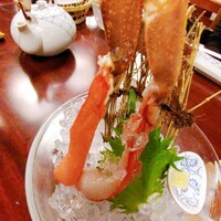 かに道楽 新宿本店 - 花氷(かに脚刺身)
                    