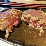 あか牛焼肉と馬刺し たべとも - ハンバーグ