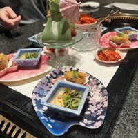 個室 和牛焼肉 吟 難波店 - 