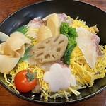 Kappou Nabemono Sushi Yoshi - 桜鯛の丹後ばら寿司