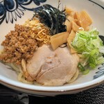 GURUNAVI FOODHALL WYE Hachinohe Rapia Ten - 油拌面