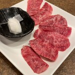 炭火焼肉まうみ - 