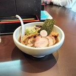Oozeki Chuukasoba Ten - 煮干しチャーシュー麺