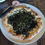 フレンチ ブルドッグ - 海苔のチーズのピッツァ