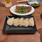 Gyouza To Karaageno Sakaba Shinchan - しんちゃんの肉汁餃子