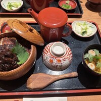 炭焼 うな富士 有楽町店 - 