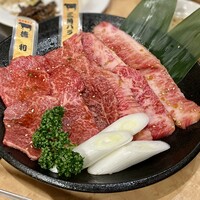 肉の田じま - ロース：徳利／カルビ：三角バラ（3人前）